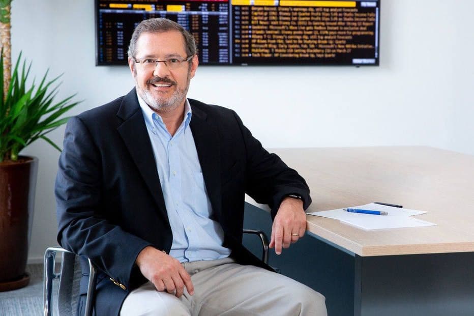 'Sem controle da dívida pública, reeleição é ilusão'