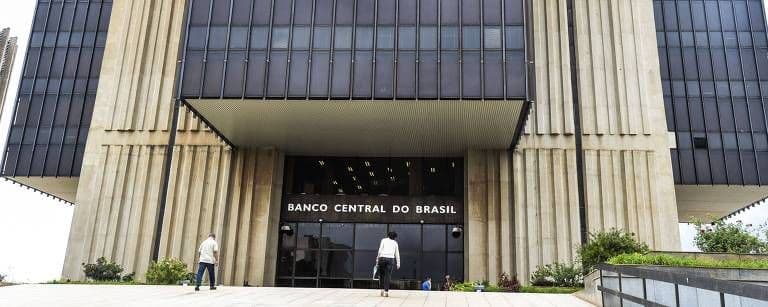 Os economistas liberais contra-atacam